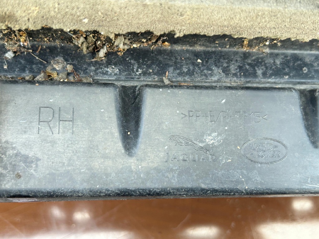 фото №10, Молдинг поріг права jaguar f-pace x761