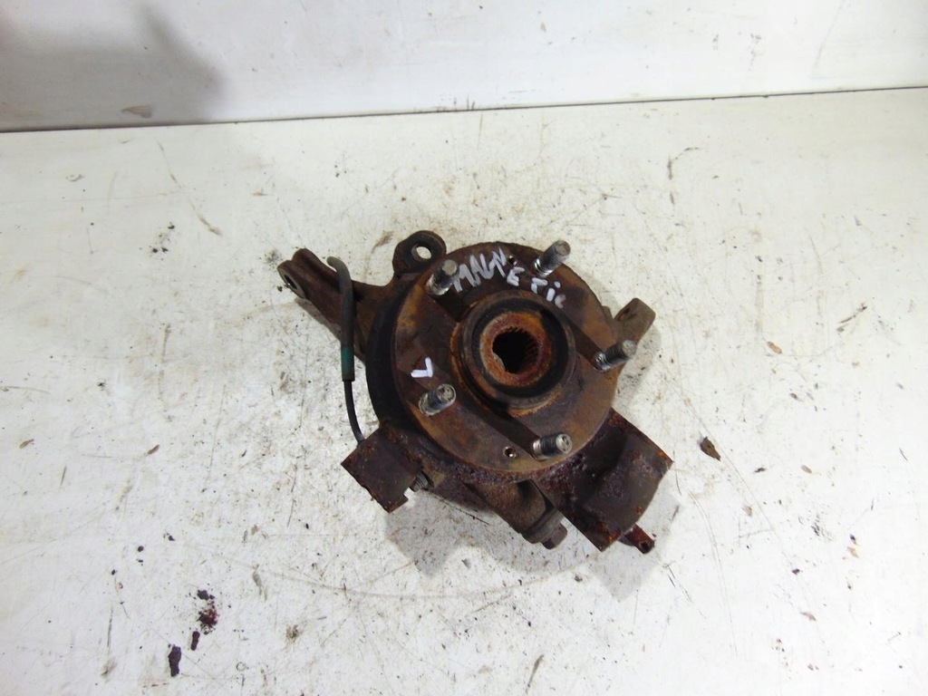 фото №1, Ступица поворотный кулак левый перед kia magentis 2.0 crdi