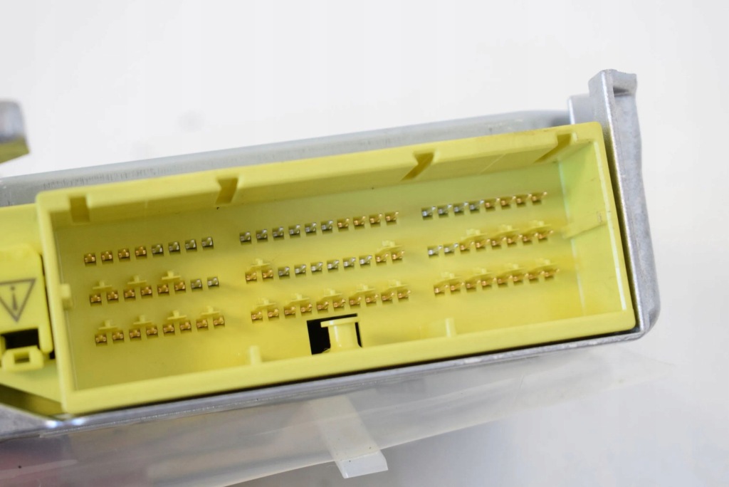 фото №3, Toyota prius xw50 2016 блок управления / модуль подушка безопасности