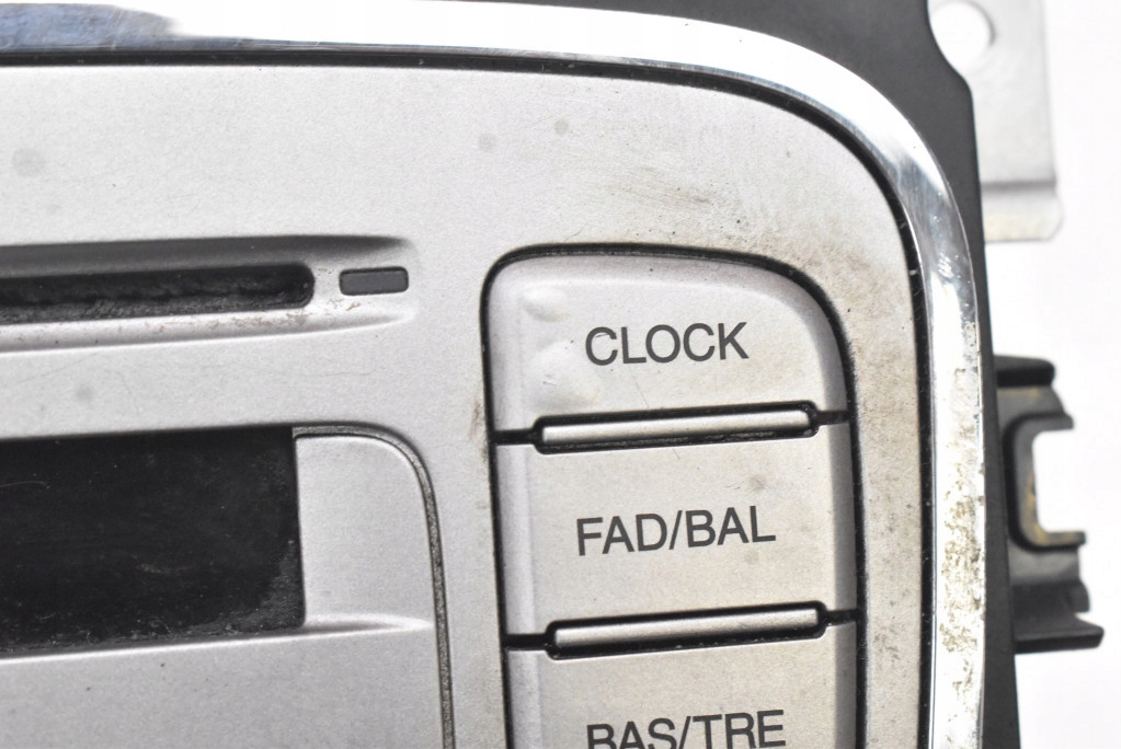 фото №14, Радио радиопроигрыватель 6000cd 8m5t-18c815-ab ford focus mk2 lift 04-08