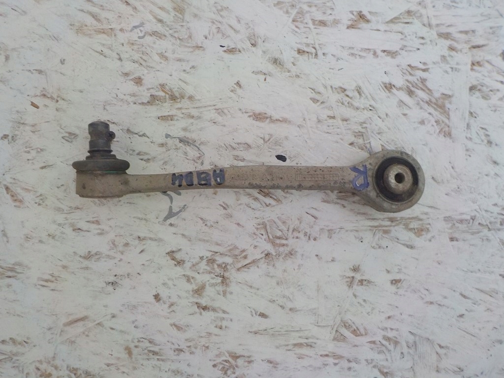 фото №1, Важіль правий перед audi a8 d4