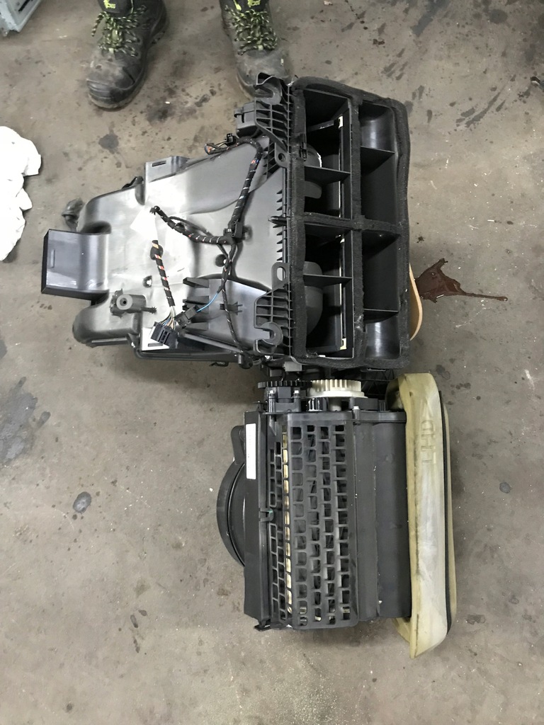 фото №1, Opel insignia a обігрівач 13257011