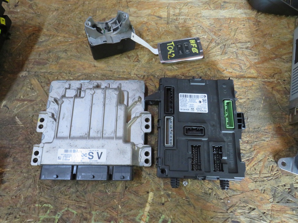 фото №1, Набір стартовий 237101339s renault kadjar бензин