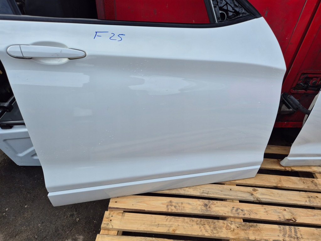 Bmw x3 f25 дверь правое левая перед a300 Киев