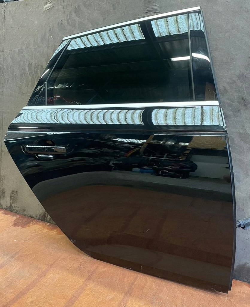 фото №1, Дверь задние задняя правое audi rs4 b9