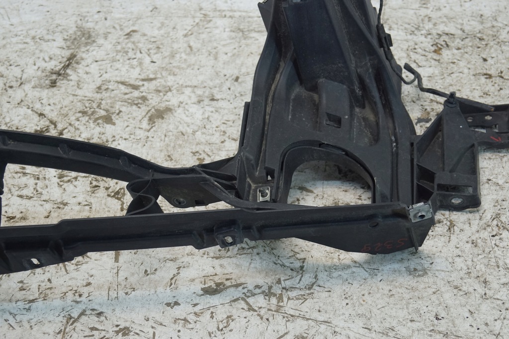 фото №8, Направляющая кронштейн крыла левая bmw x5 e70 7157989