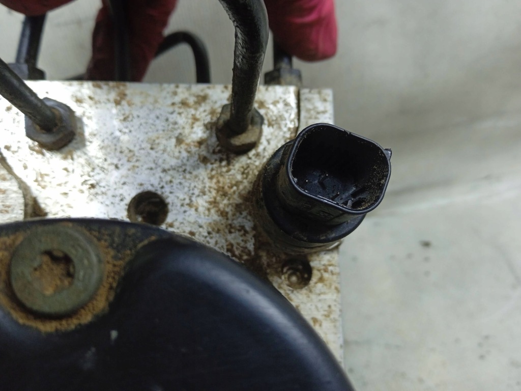 фото №9, Насос тормозная abs 6q0614517e seat ibiza iii