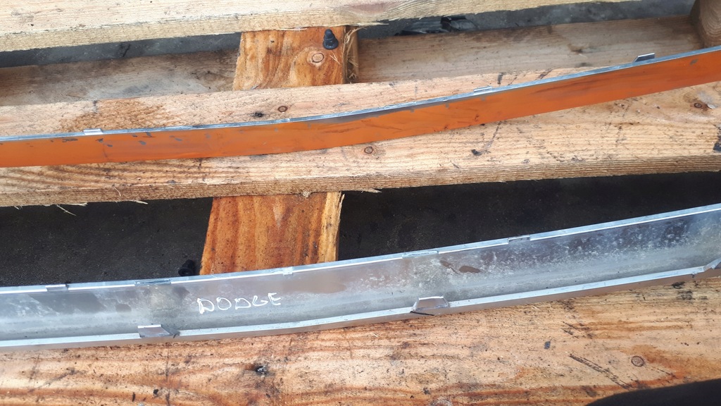 фото №9, Dodge challenger передняя часть решётка решётка радиатора platinum