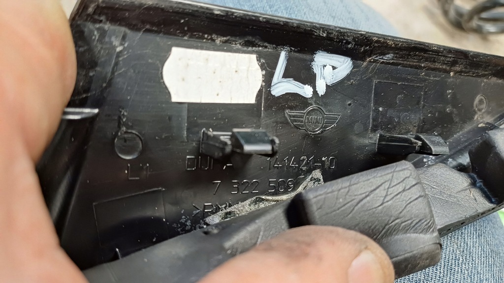 фото №3, Mini cooper f55 заглушка дверь левая передняя 7322509