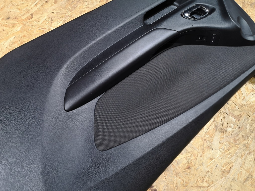 фото №7, Обшивка оббивка двері camaro ss 14-15