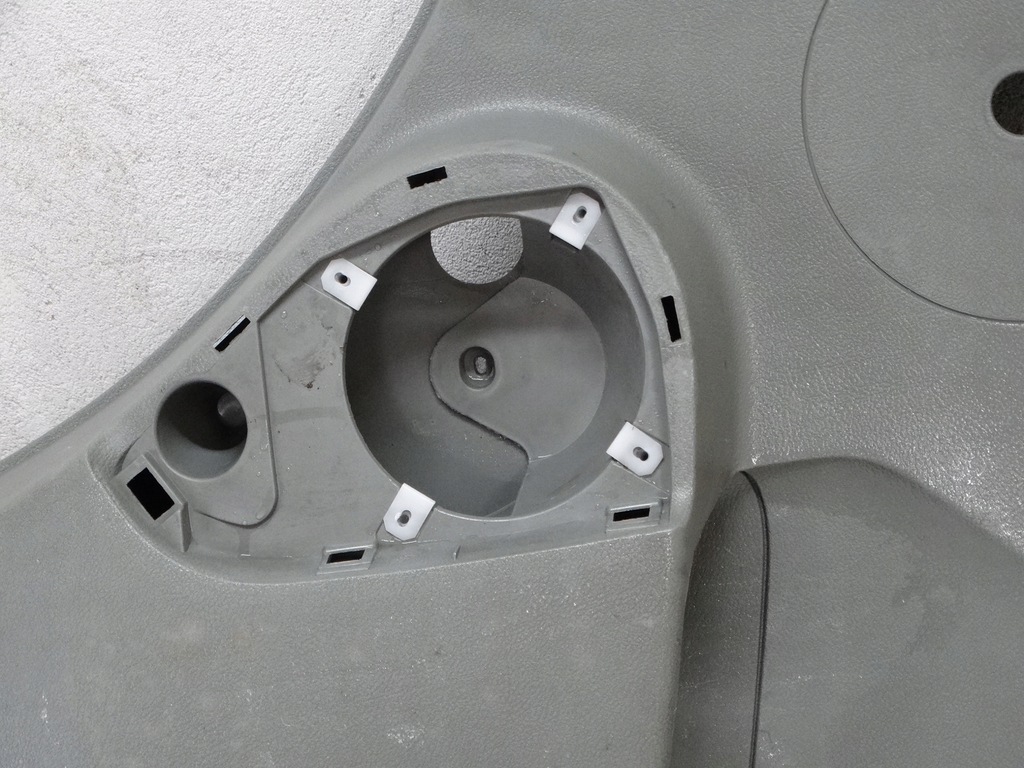 фото №6, Обшивка дверь правый перед renault master ii 04-10r.