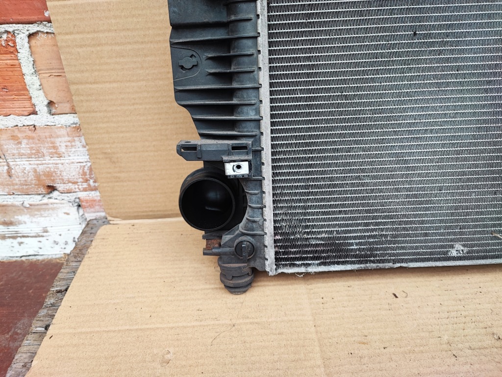 Ford mondeo mk5 2.0 tdci радіатор води комплект Оригінал