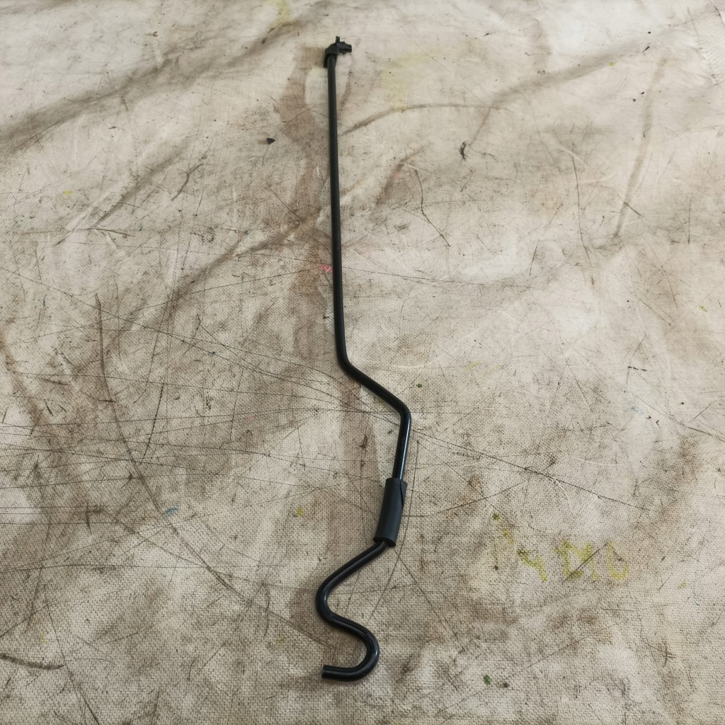 фото №1, Chevrolet trax 17 підпора капот szyca дріт usa