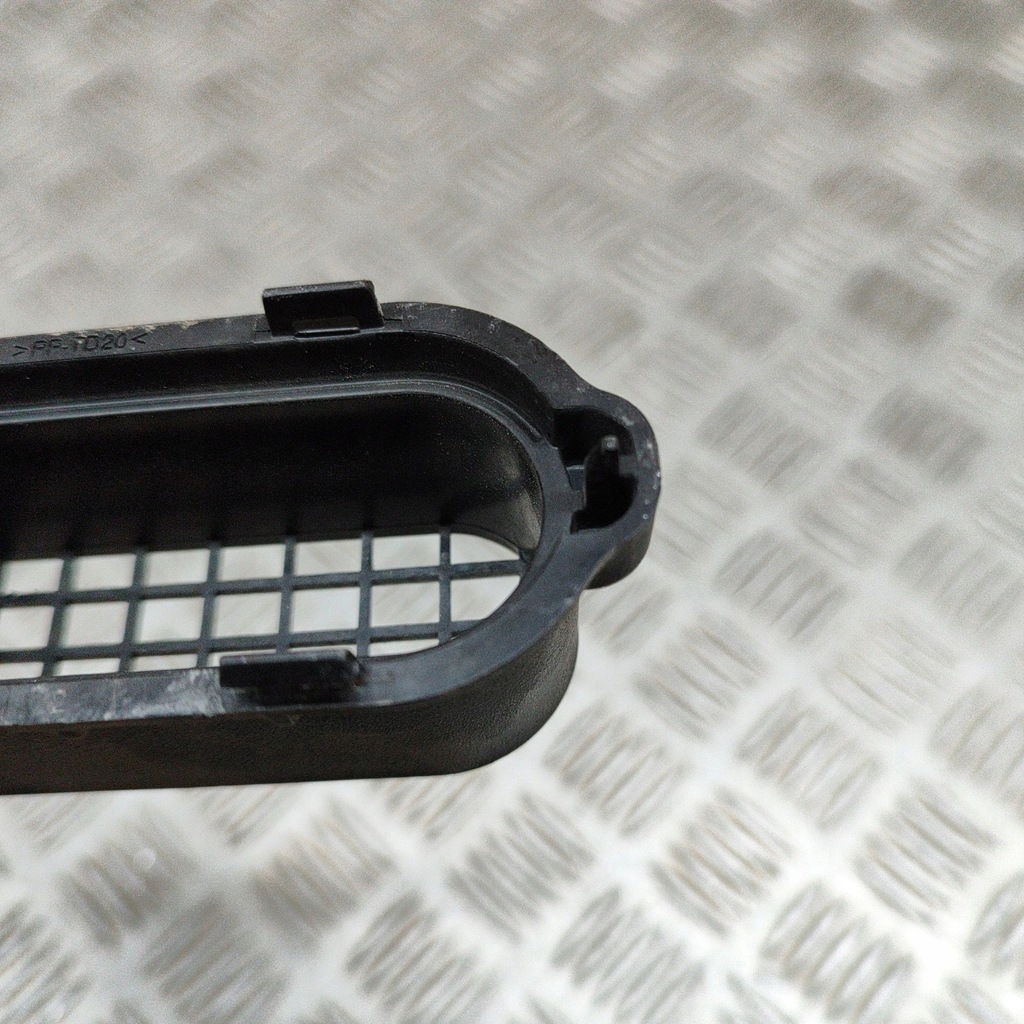 фото №7, Land rover range rover sport l494 2018 часть трубы впуска воздуха