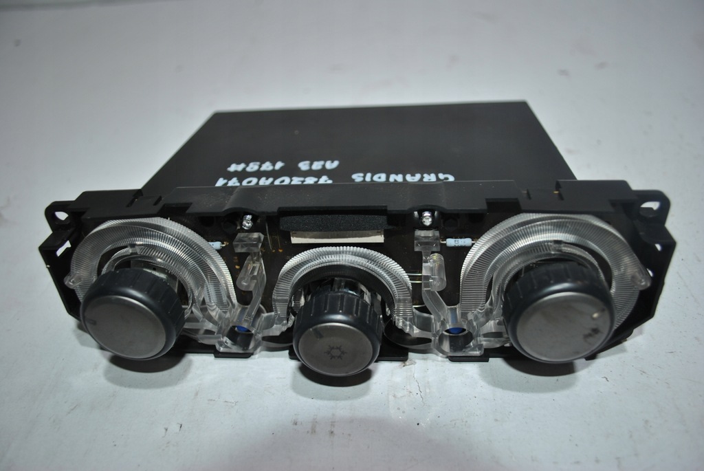 фото №1, Панель управление вентиляция grandis 7820a071