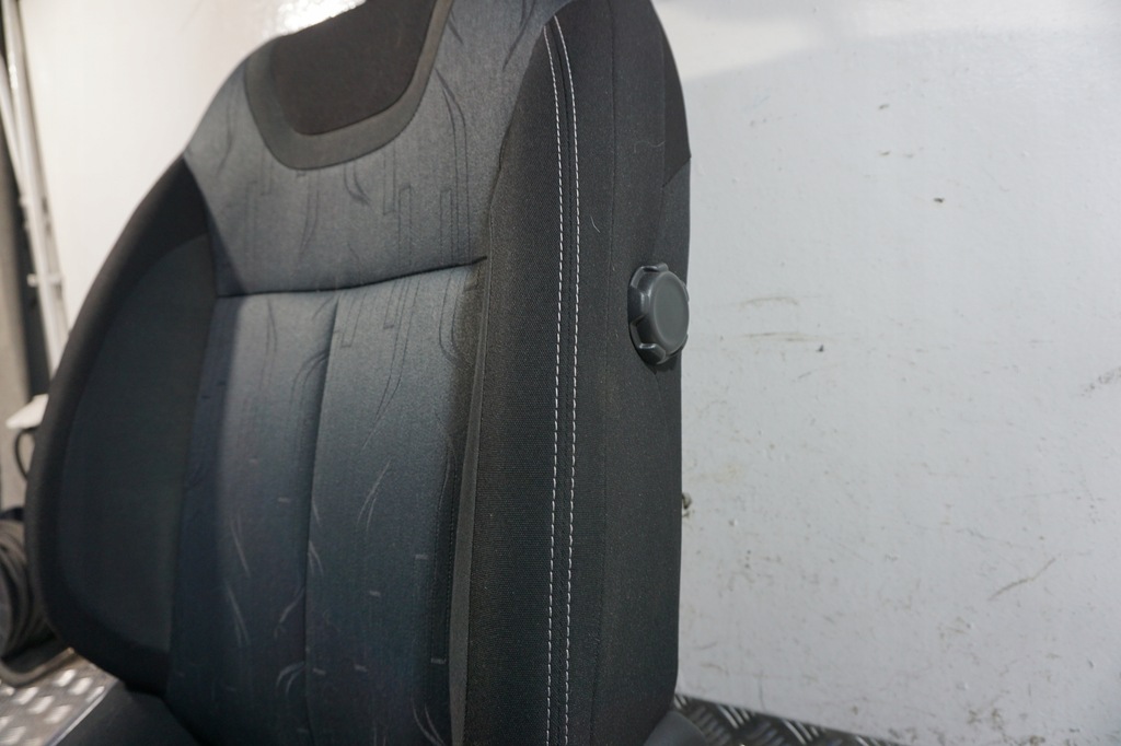 фото №7, Сидіння правий перед europa citroen c4 ii 10-