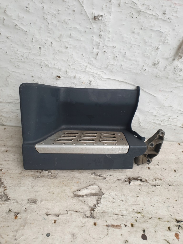 Купити Підніжка нижній volvo fm4