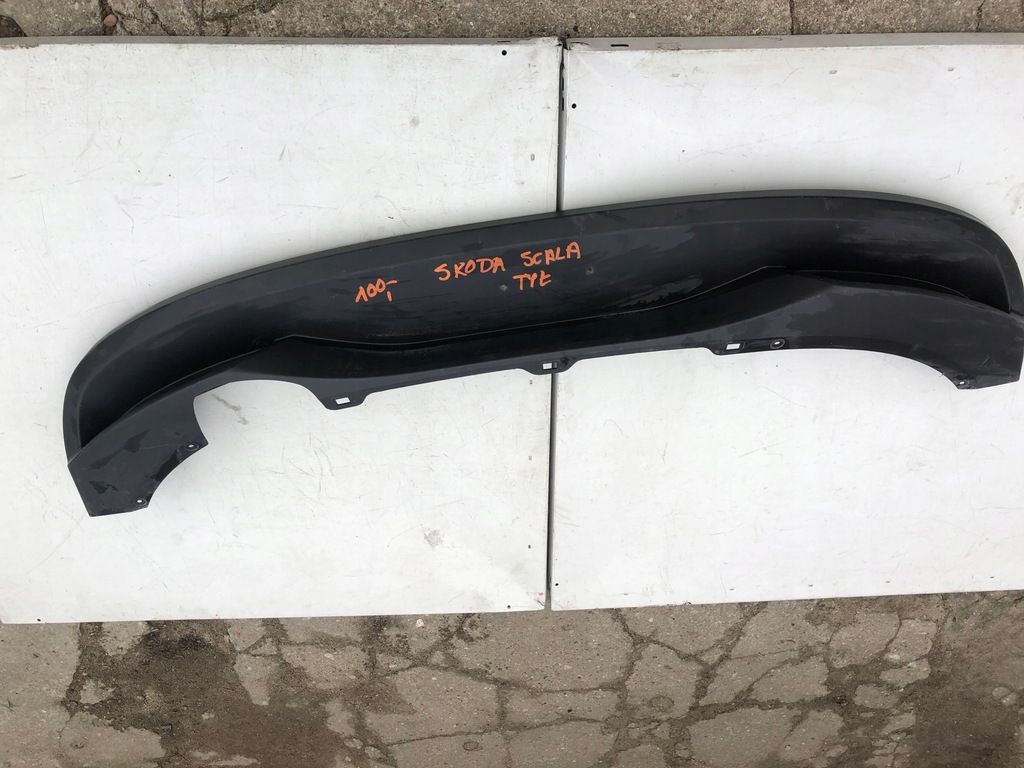 фото №1, Skoda scala 657807521 накладка спойлер диффузор бампер задняя