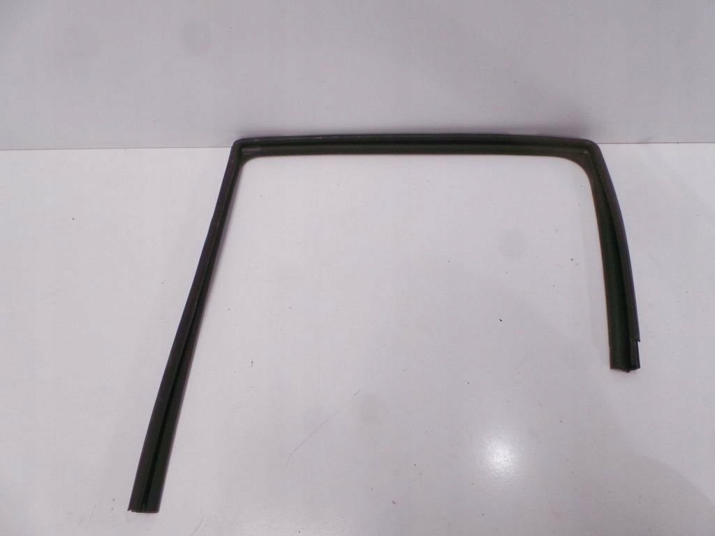 фото №1, Nissan micra k14 2018 прокладка двері задня права