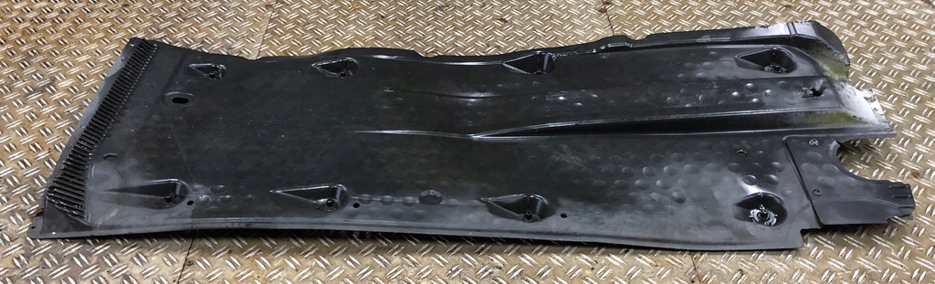 фото №1, Vw scirocco защита подвеска 1k0825201ae