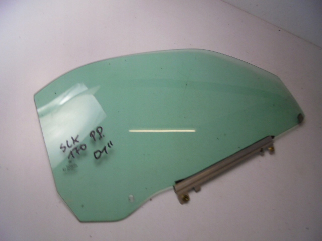 фото №2, Стекло дверь правый перед mercedes slk r170 2001 rok