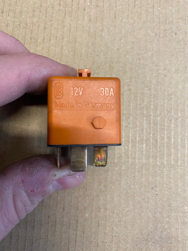 фото №4, Реле bmw e30 e34 e38 e36 e46 e39 1378238