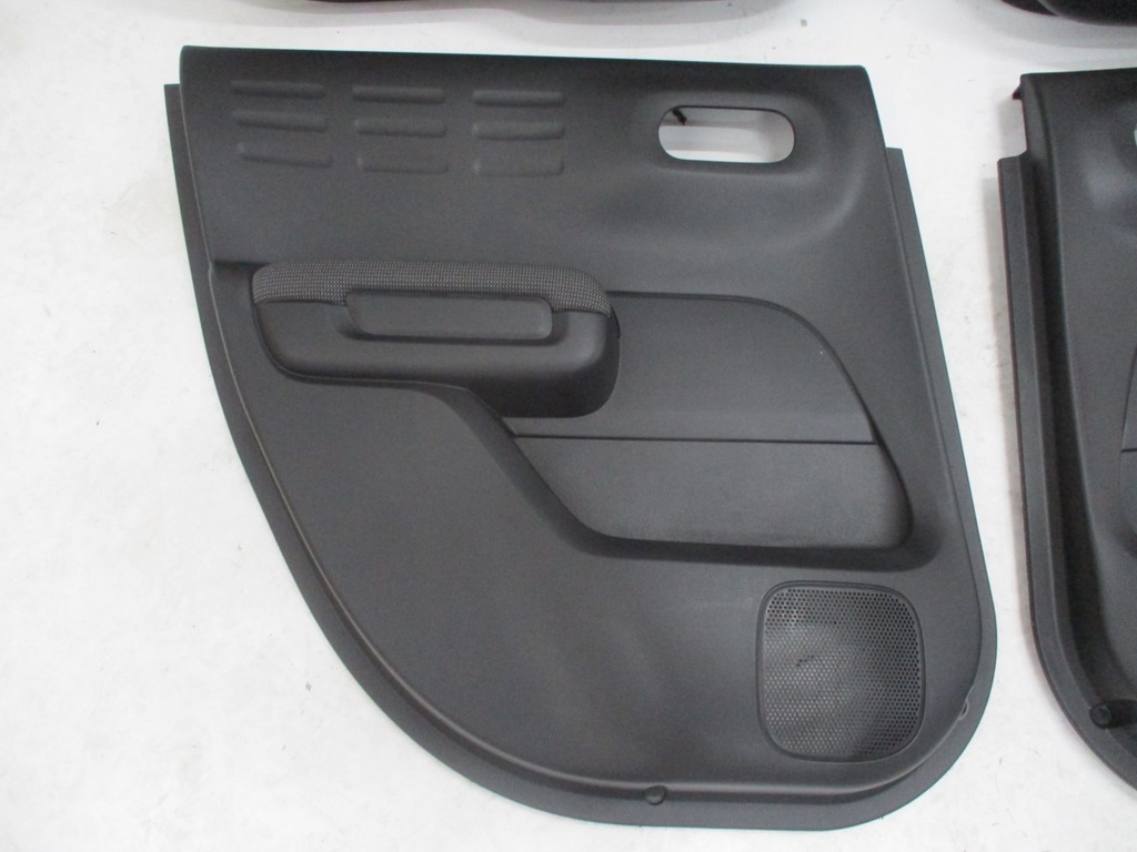 фото №4, Обивка дверь citroen c3 подушка безопасности задняя