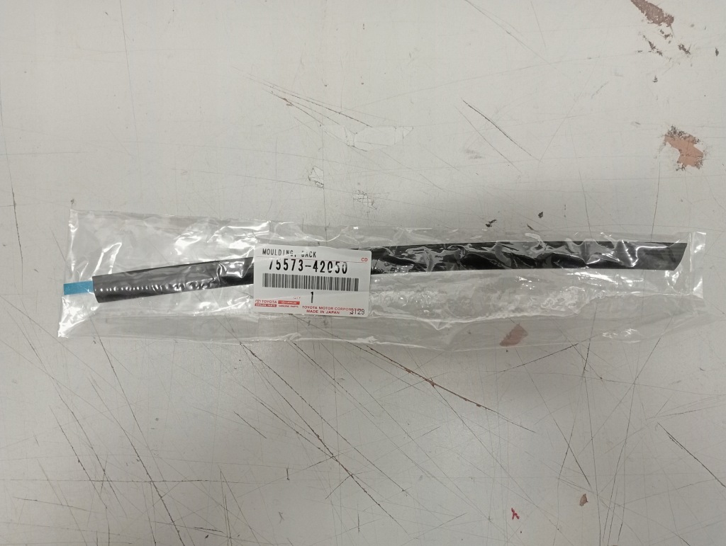 фото №1, Прокладка скло багажника toyota rav4 75573-42050 org aso