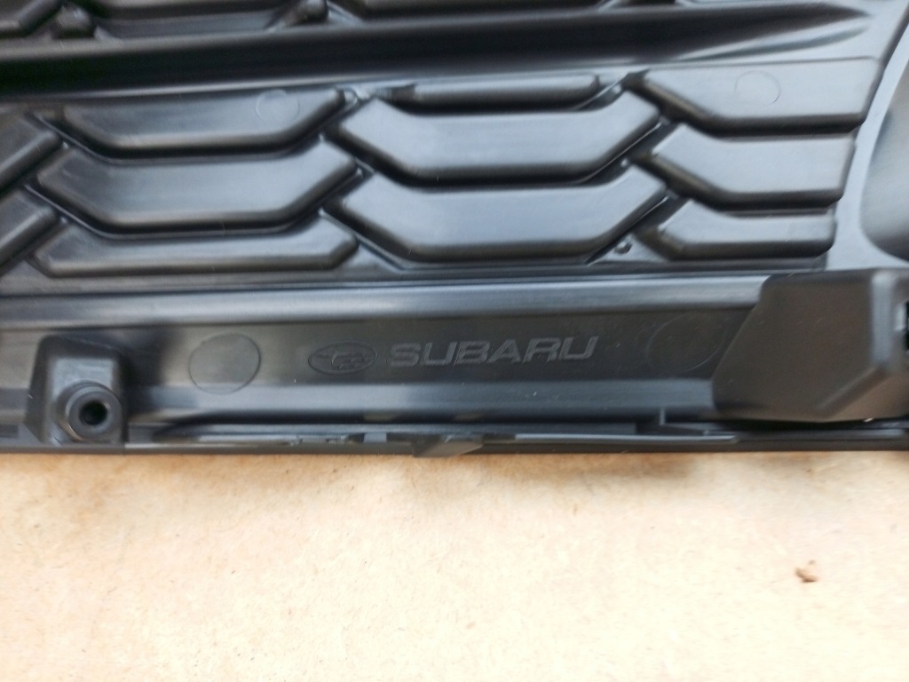 фото №11, Subaru impreza 2017- решётка бампера передняя перед 57731fl800 =
