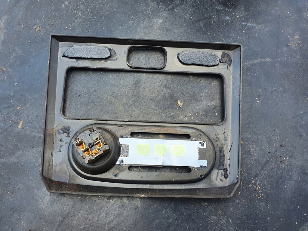 фото №2, Рамка защита радио microcar mc2 mc1