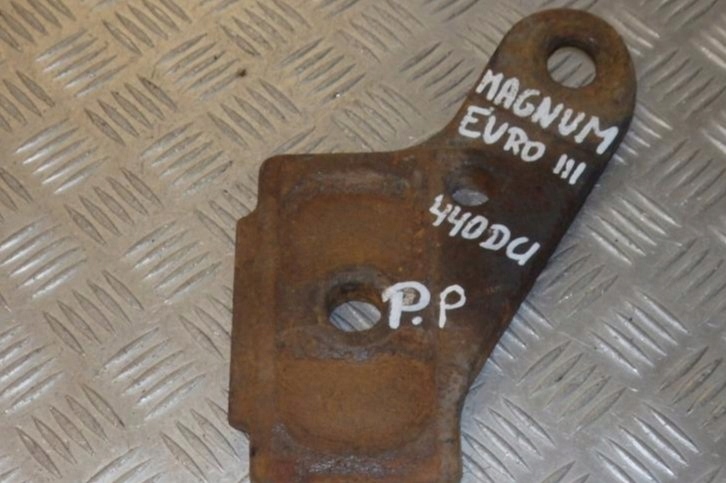 фото №1, Renault magnum e-tech кронштейн амортизатора перед