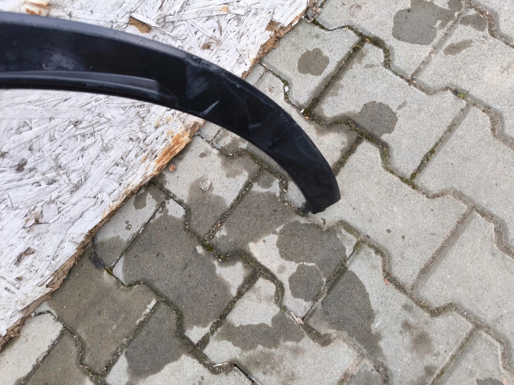 Toyota chr молдинг крила лівий задній 75606-f4070 оригінальний номер в Україні