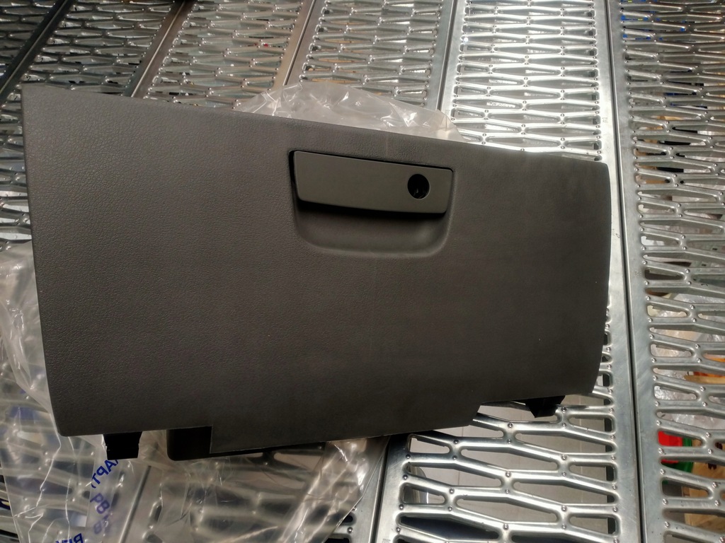 фото №1, Бардачок пассажира jeep grand cherokee/commander оригинальный номер