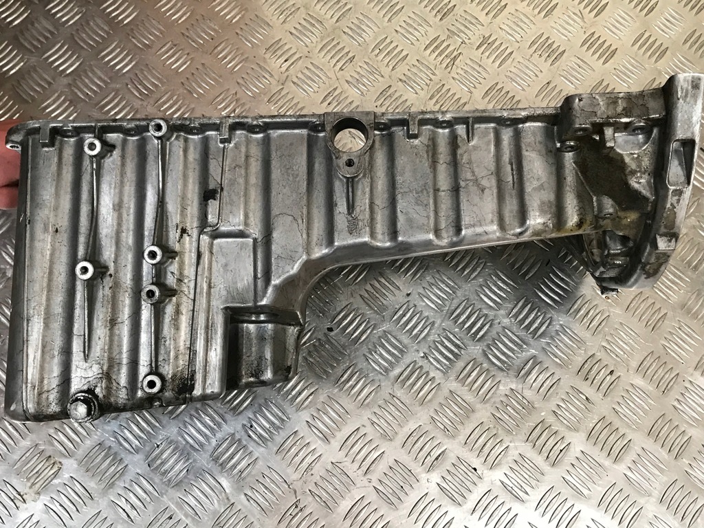 фото №7, Mercedes-benz оригінальний номер 6460140402 піддон масляна