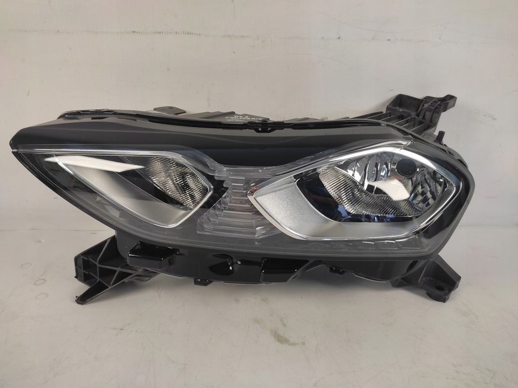 фото №1, Citroen ds3 crossback лампа левая передняя перед обычная 2018-