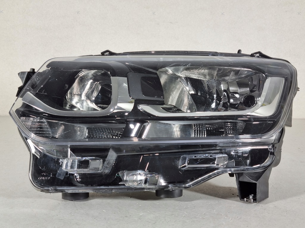 фото №1, Toyota proace фара лампа левая перед передняя