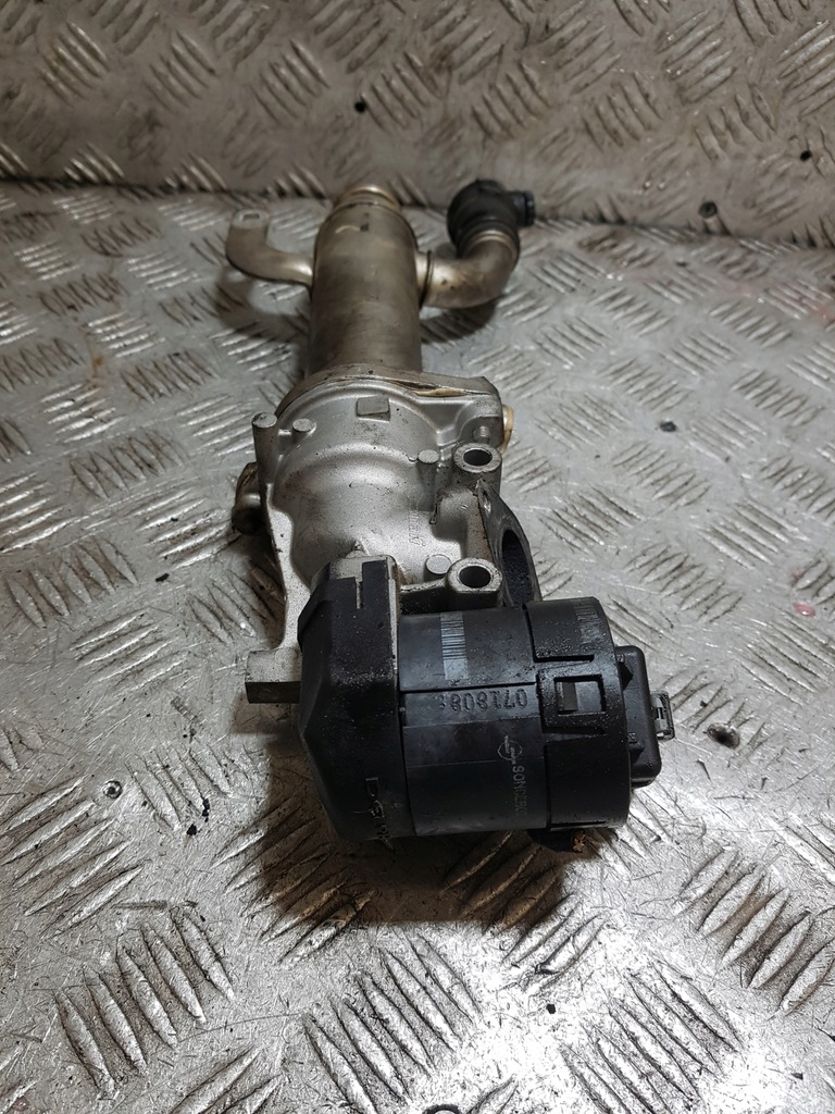 фото №6, Клапан egr вместе с радиатор выхлопных газов citroen c5 ii 9681825280