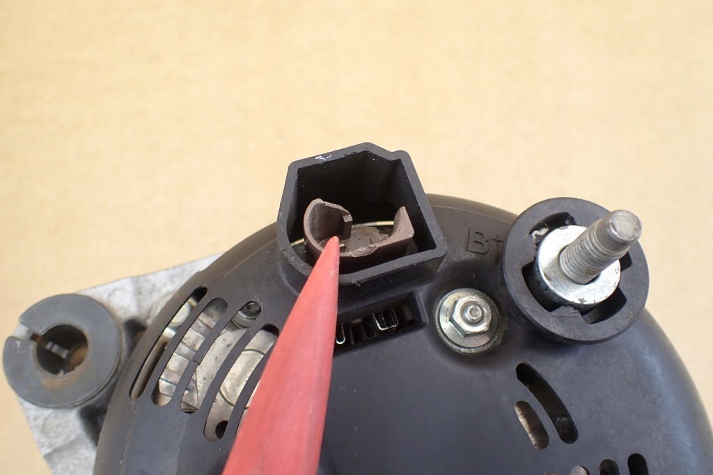 Купити Jeep compass 1.6 jtd 500l 500x tonale giulieta renegade генератор 52083172