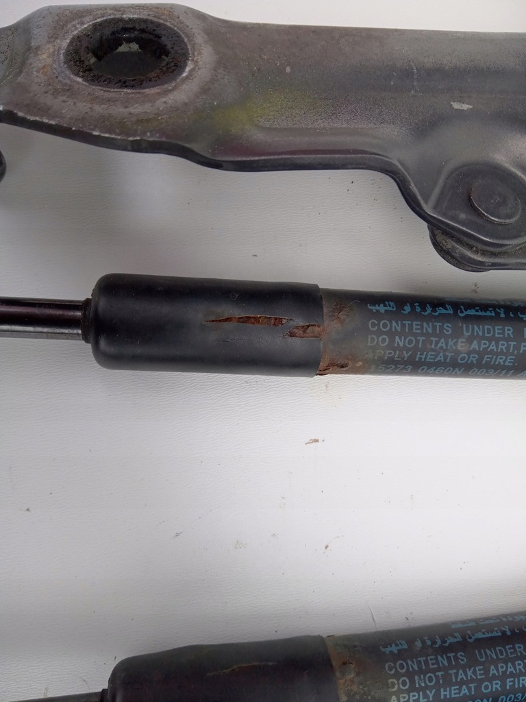 фото №7, Петля крышки правый левый infiniti q70 m30d m35h m37 m56