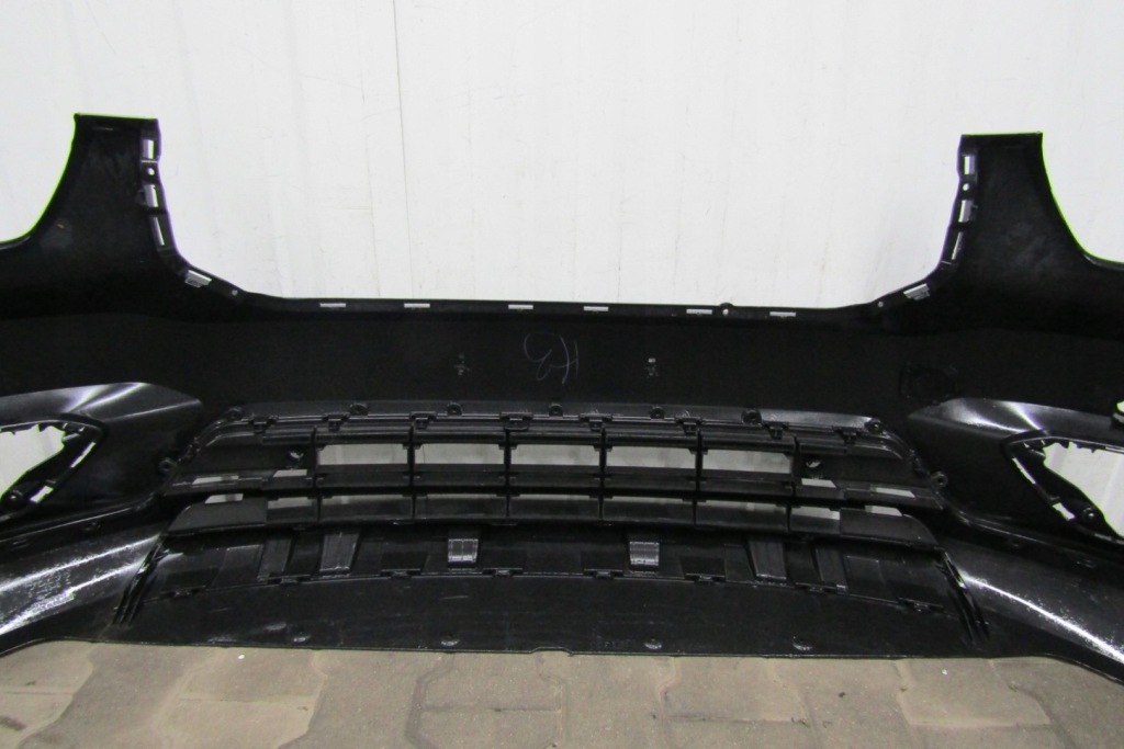 Бампер перед передний volvo xc40 xc 40 17- Доставка