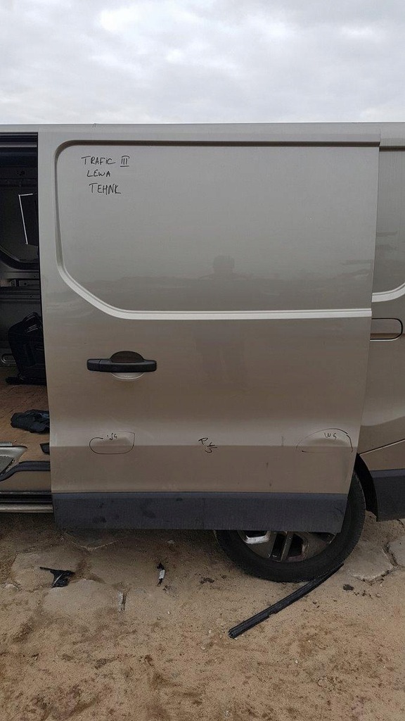 фото №1, Дверь левая сдвижные tehnk renault trafic iii