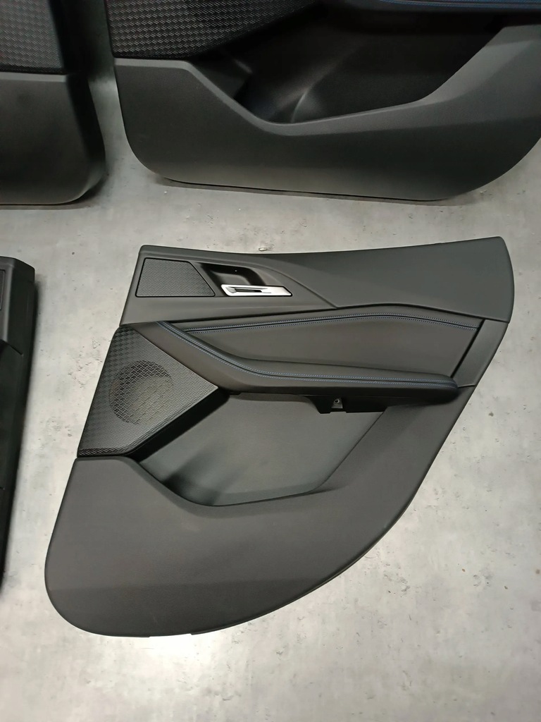 фото №5, Bmw 2 active tourer u06 обшивки двері комплект