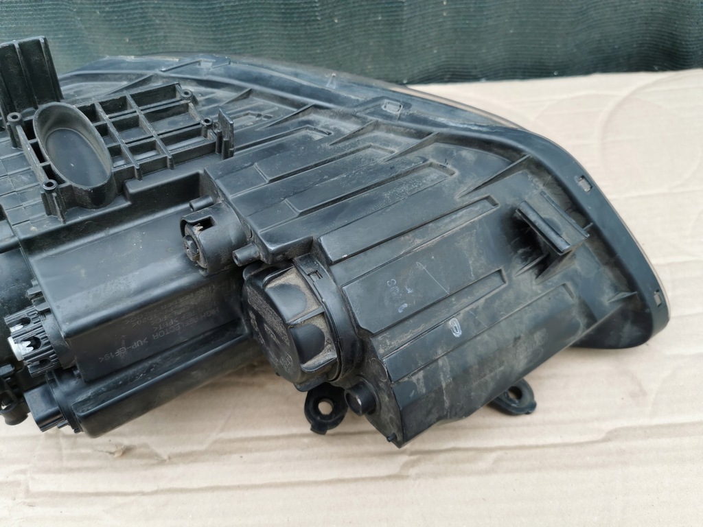 фото №11, Hyundai elantra v 10- лампа права фара правий перед europa