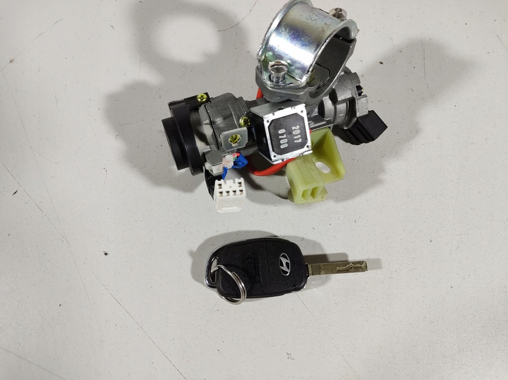 фото №5, Hyundai ioniq 17r- замок зажигания ключ