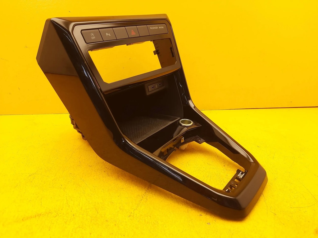 фото №1, Vw t-cross туннель рамка панель защита usb 2gm863680c 20r.