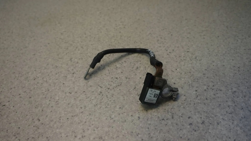 фото №1, Клемма минусовая минус a0009050054 mercedes slk w172 r172