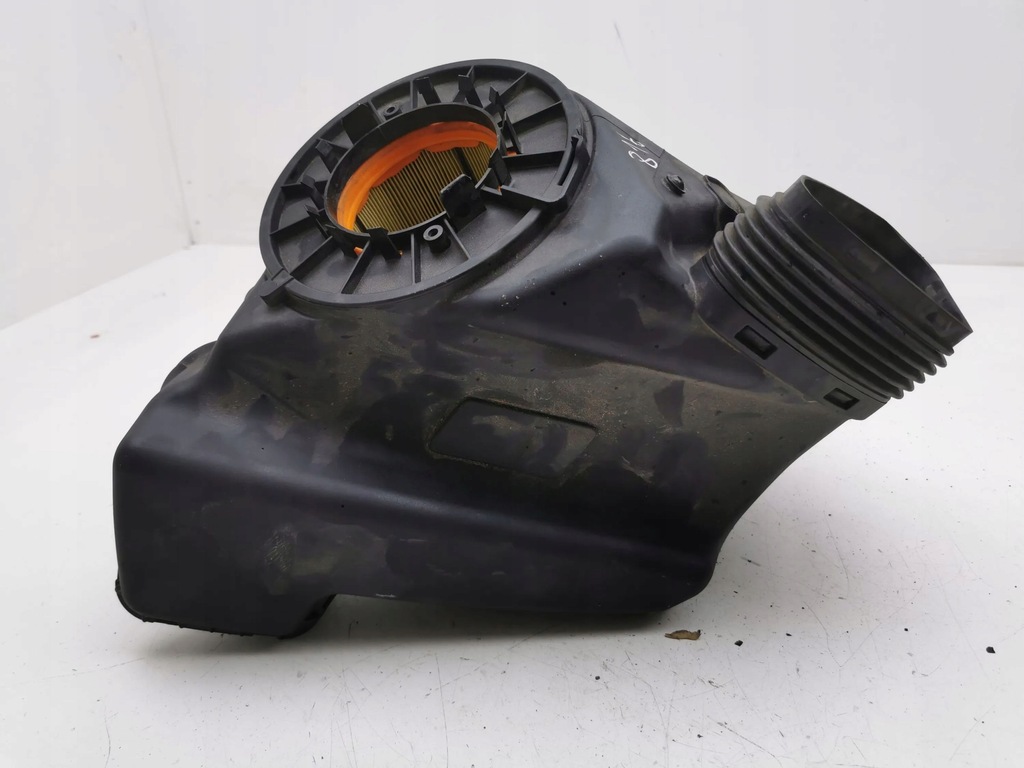 фото №7, Audi a7 s7 4g 2013 корпус фильтра воздуха