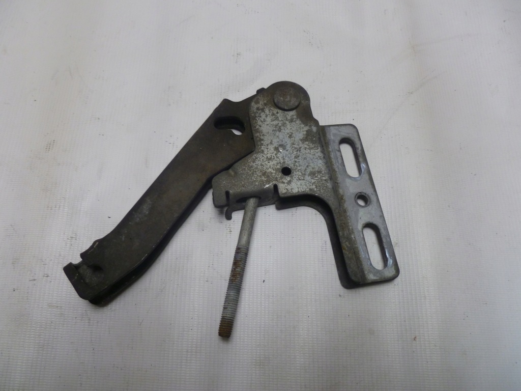 Купити Mercedes vito 447 механізм гальма ручного vat