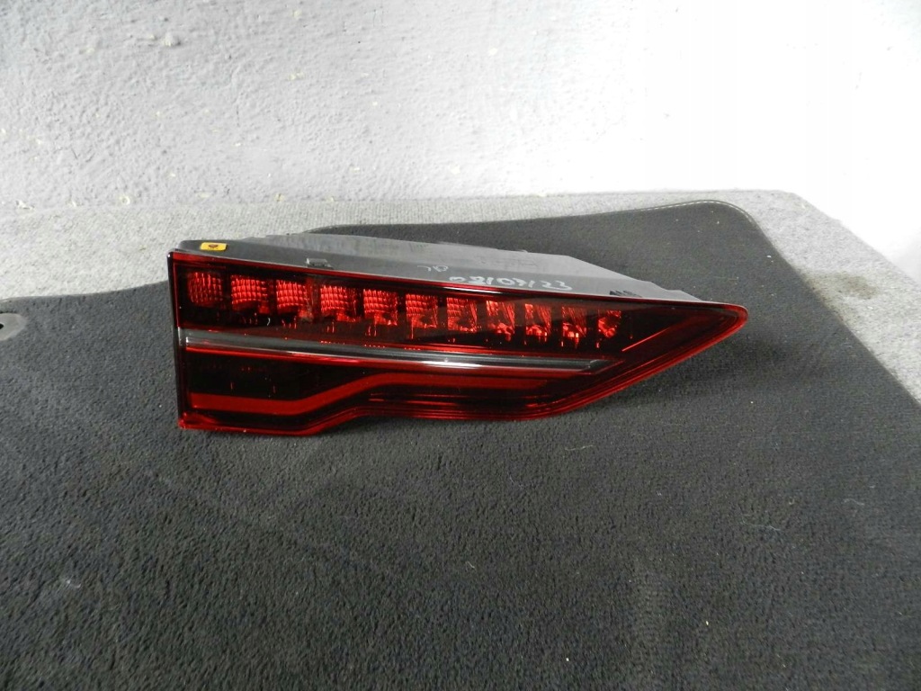 Купить Jaguar 1 pace 18- фара led крышка багажника левая сторона