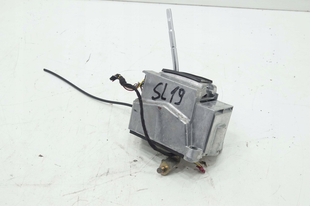 фото №1, Домкрат передач модуль a2302675324 mercedes sl r230